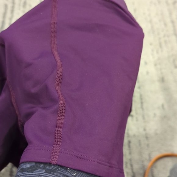 Lululemon Circuit Breaker Skirt (Tall)Darkest Magenta - Picture 13 of 13